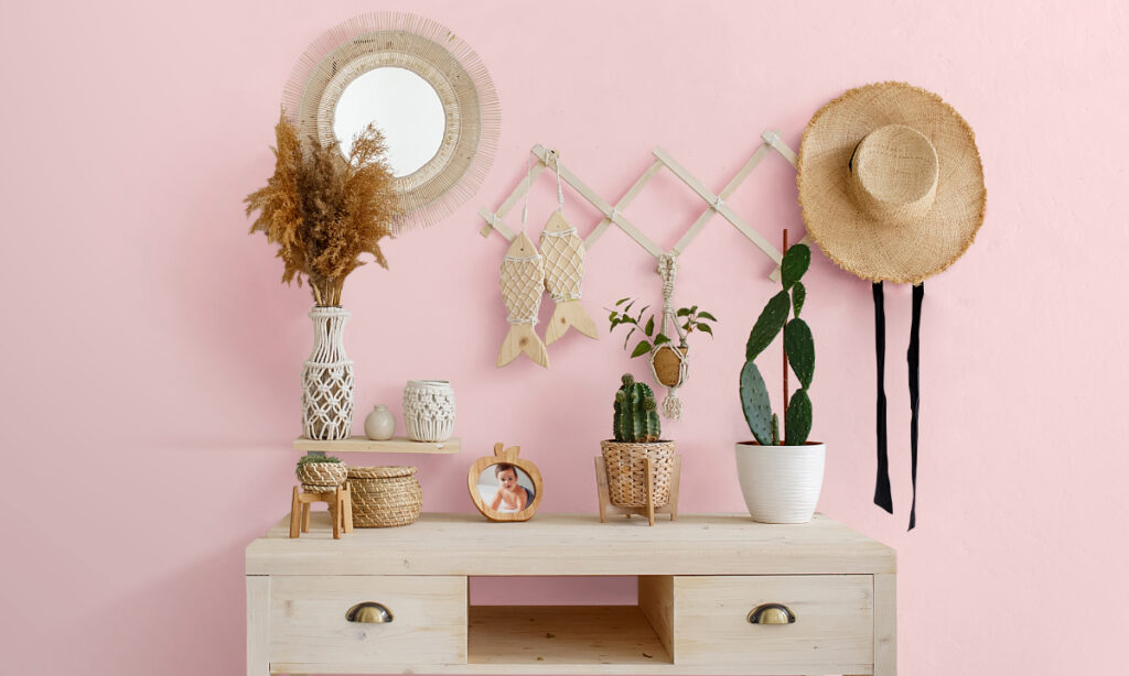 Ambiente Corona con pintura tono How Sweet It Is 1D3-2