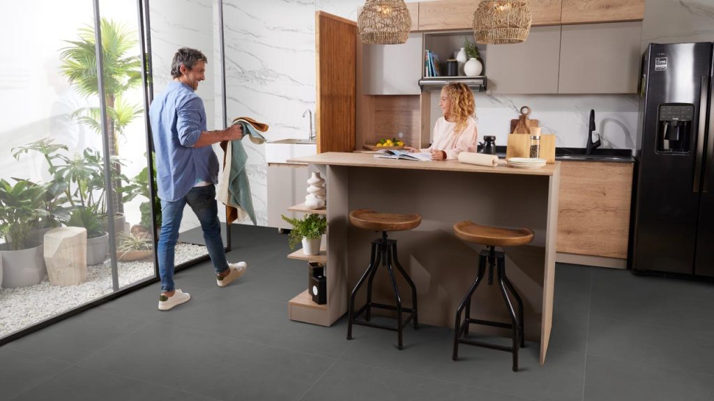 Ambiente Corona con Cocina y Barra Bilbao