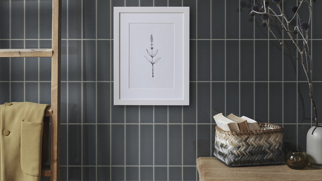 Ambiente Corona con Brick Gris Metal