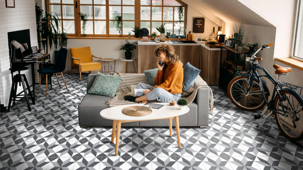 Ambiente Corona con piso pared Argenta Rombos 