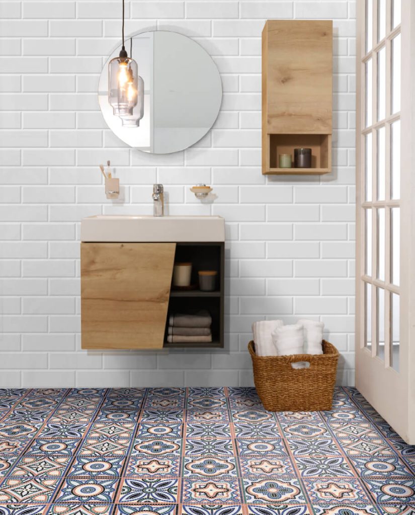 Ambiente terraza Corona con pared Fez.