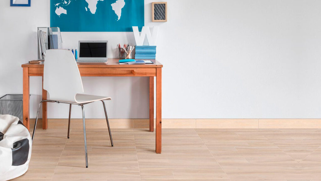 Ambiente Corona, Guardaescoba Beige